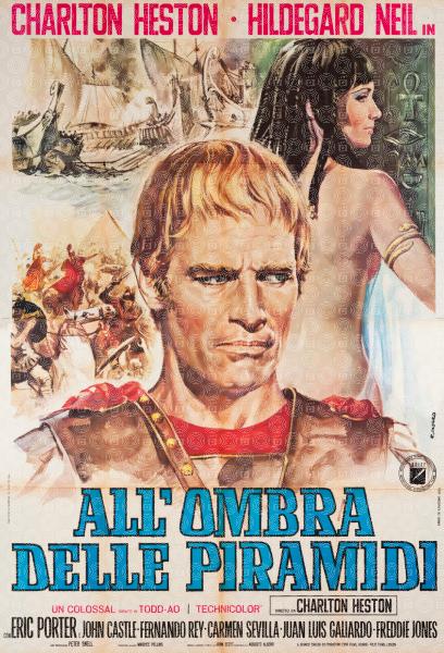 All'ombra delle piramidi