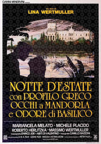 Notte d'estate con profilo greco, occhi a mandorla e odore di basilico