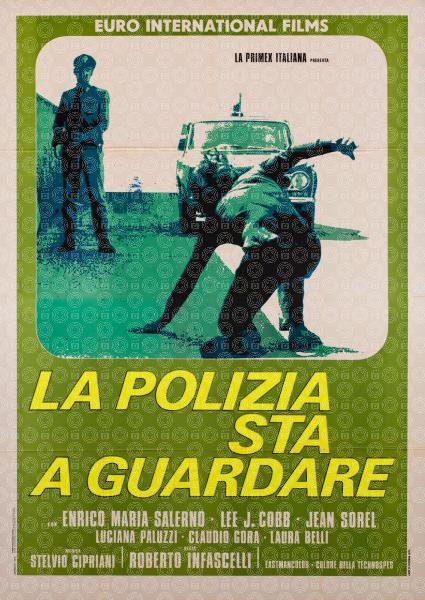 La polizia sta a guardare