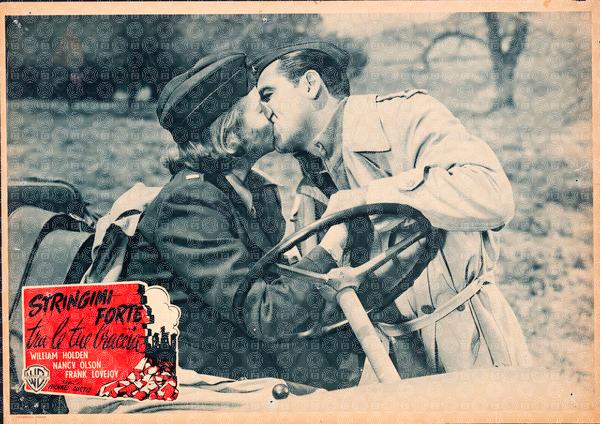 Stringimi forte tra le tue braccia